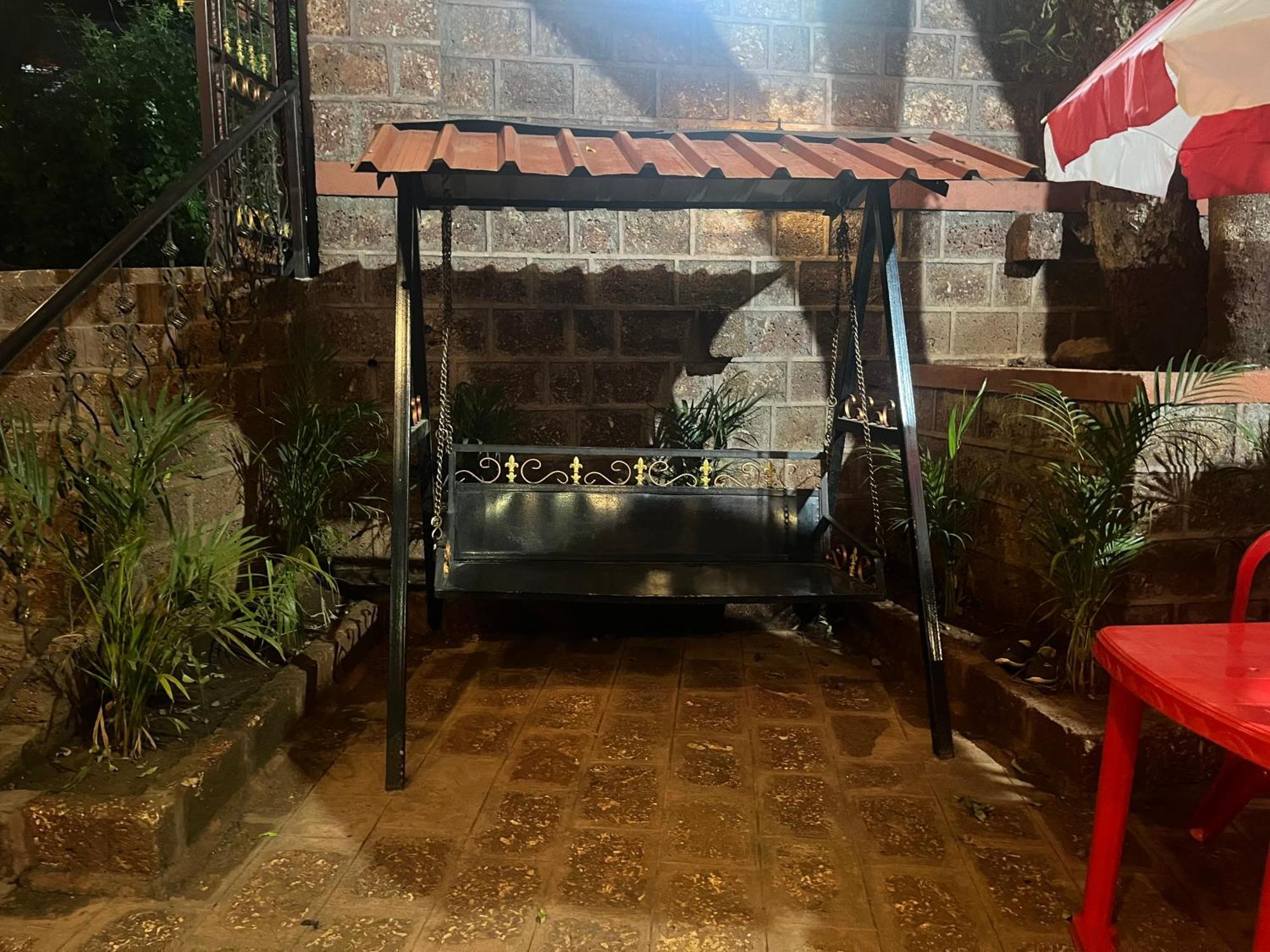 C P Cottage Mahabaleshwar Ngoại thất bức ảnh