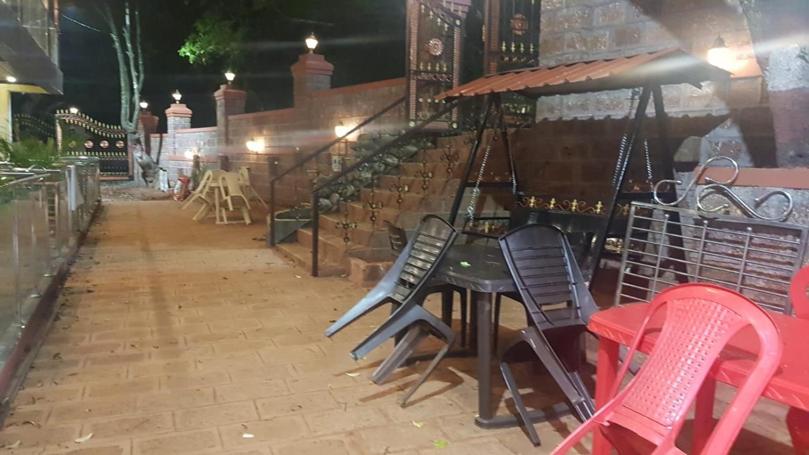 C P Cottage Mahabaleshwar Ngoại thất bức ảnh