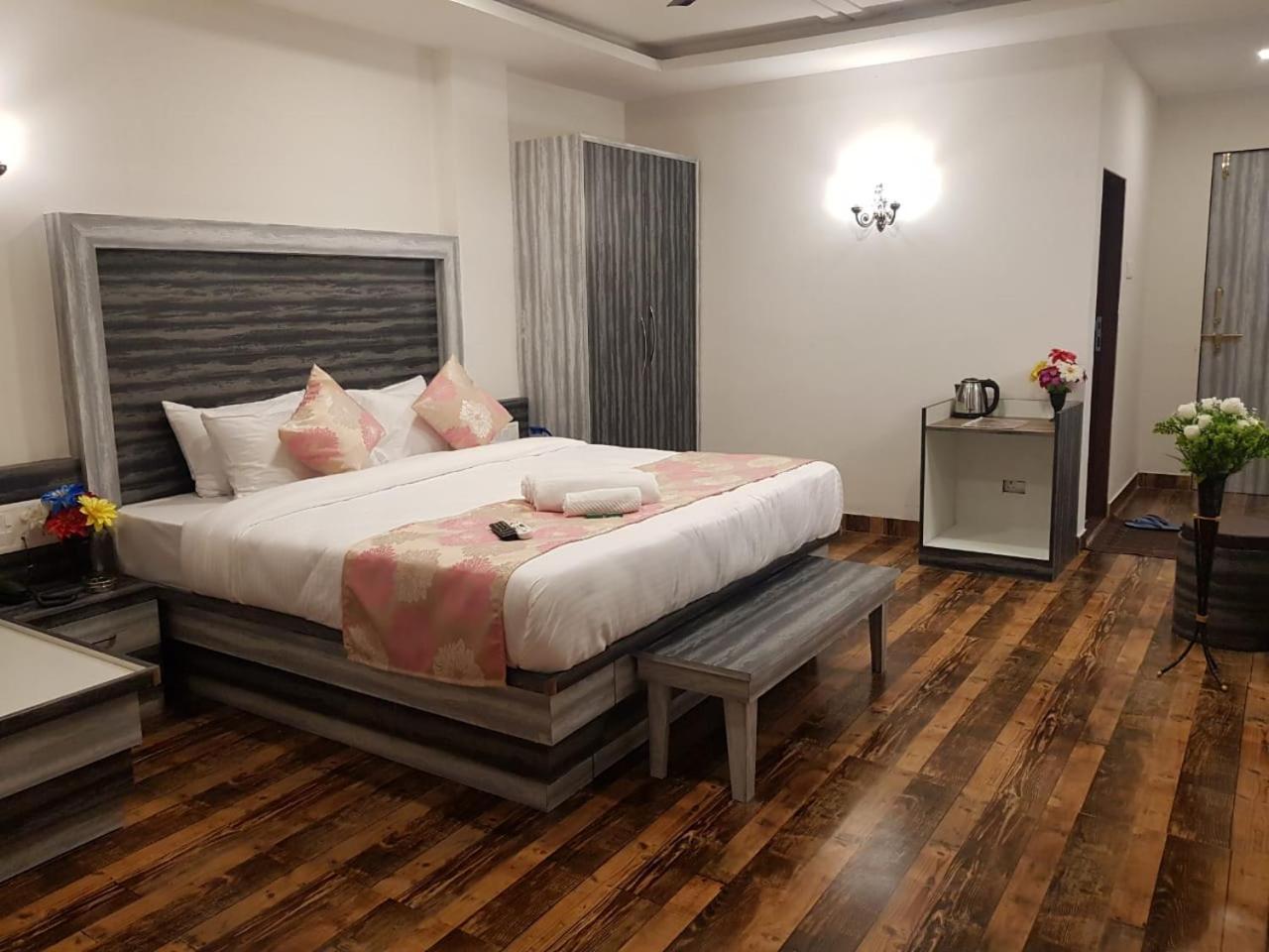 C P Cottage Mahabaleshwar Ngoại thất bức ảnh